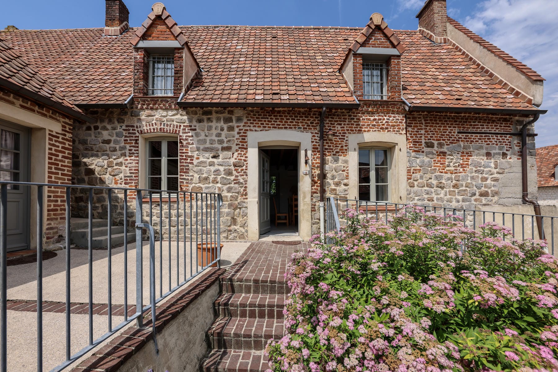 Les Moissons